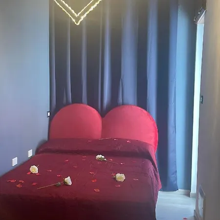 Nidama House 3* נאפולי