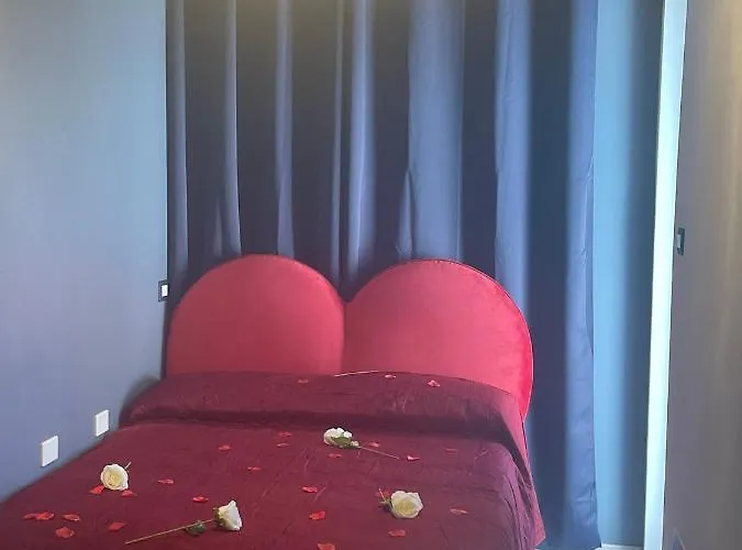 Nidama House 3* נאפולי